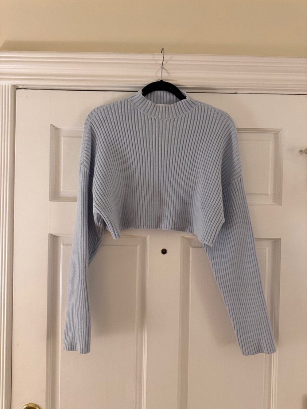 Women’s Crop Sweater